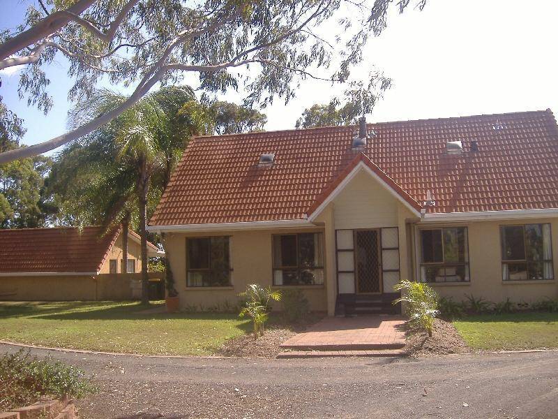 42 ORCHID AVENUE, Urangan QLD 4655