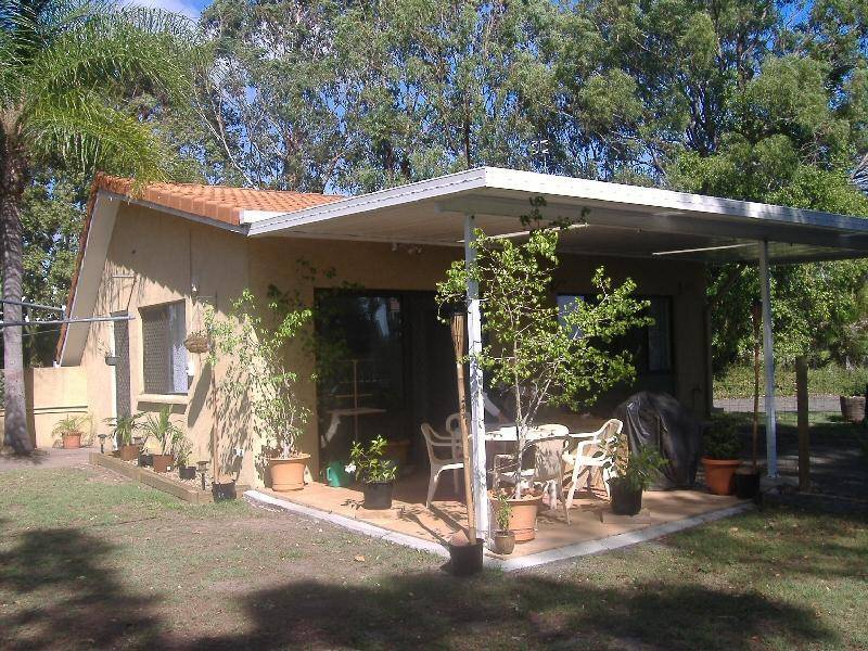 42 ORCHID AVENUE, Urangan QLD 4655