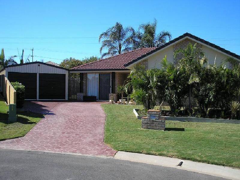 19 LA BORDE COURT, Urraween QLD 4655