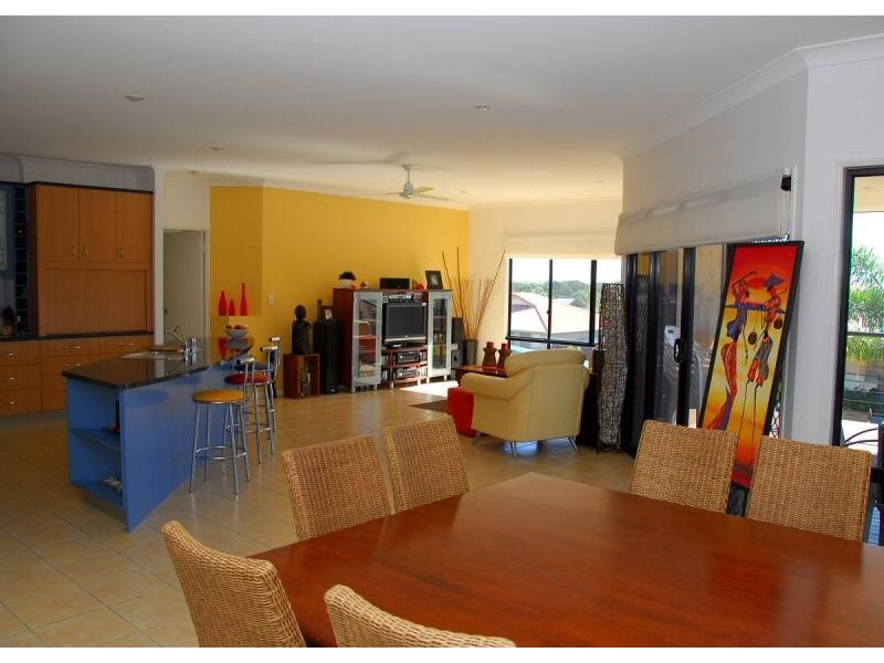 16 Marineview Avenue, Scarness QLD 4655