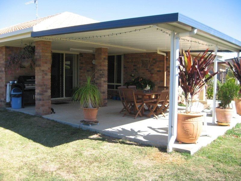 6 BENSON CLOSE, Urraween QLD 4655