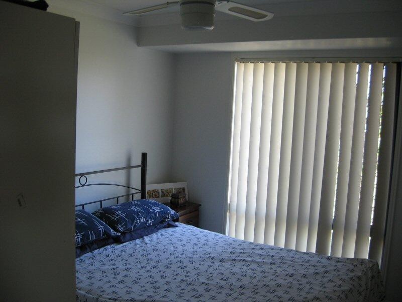 15 RATHDOWNE COURT, Urraween QLD 4655