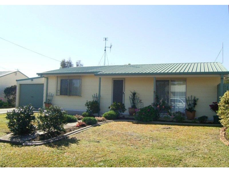 6 CRAWFORD DRIVE, Dundowran QLD 4655