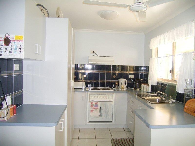 6 CRAWFORD DRIVE, Dundowran QLD 4655