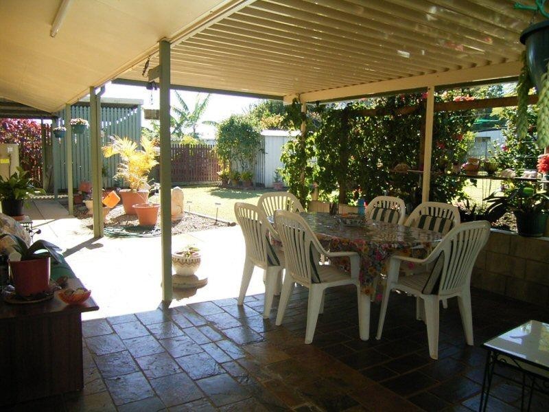 6 CRAWFORD DRIVE, Dundowran QLD 4655