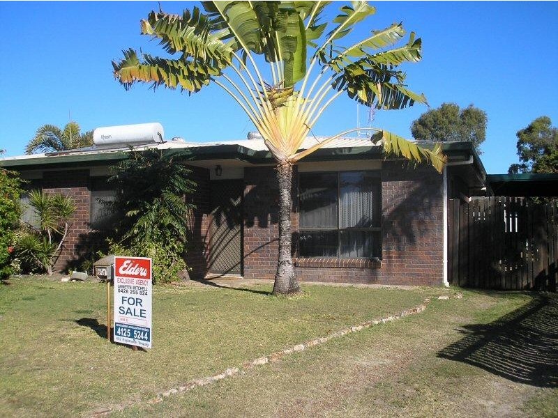 24 SOUTH STREET, Urangan QLD 4655