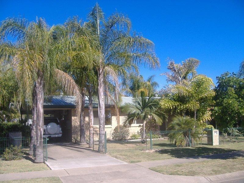 8 SPINNAKER DRIVE, Point Vernon QLD 4655