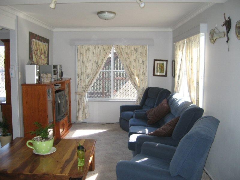 266 TORQUAY TERRACE, Torquay QLD 4655