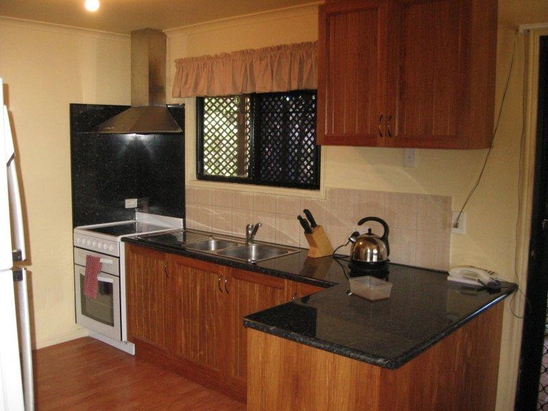 32 FAIRWAY DRIVE, Urraween QLD 4655