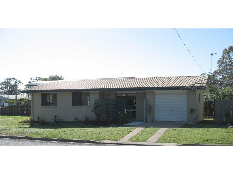 291 TORQUAY TERRACE, Torquay QLD 4655