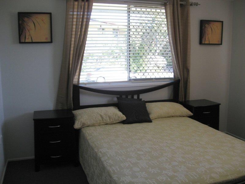 291 TORQUAY TERRACE, Torquay QLD 4655