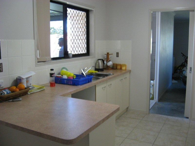 7 RED GUM COURT, Urraween QLD 4655