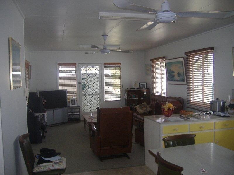 3 OCEAN STREET, Torquay QLD 4655