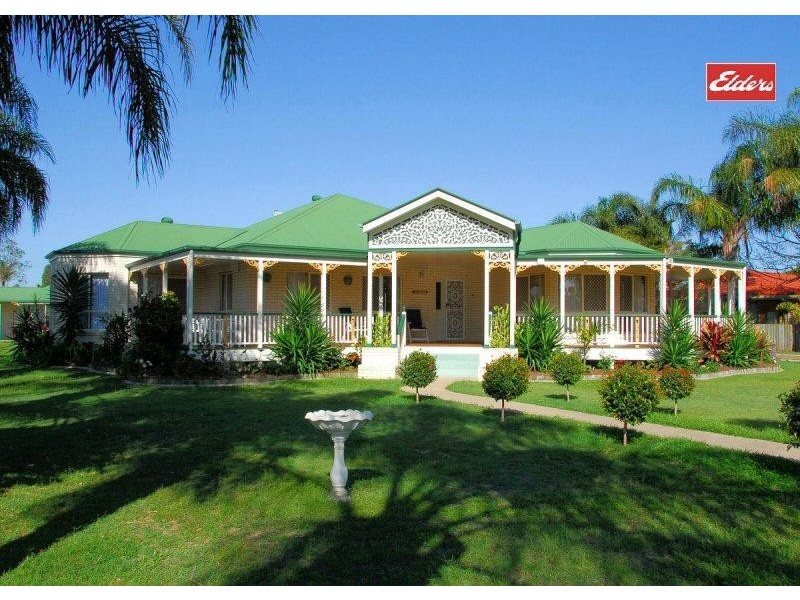 11 MOOLYYIR STREET, Urangan QLD 4655