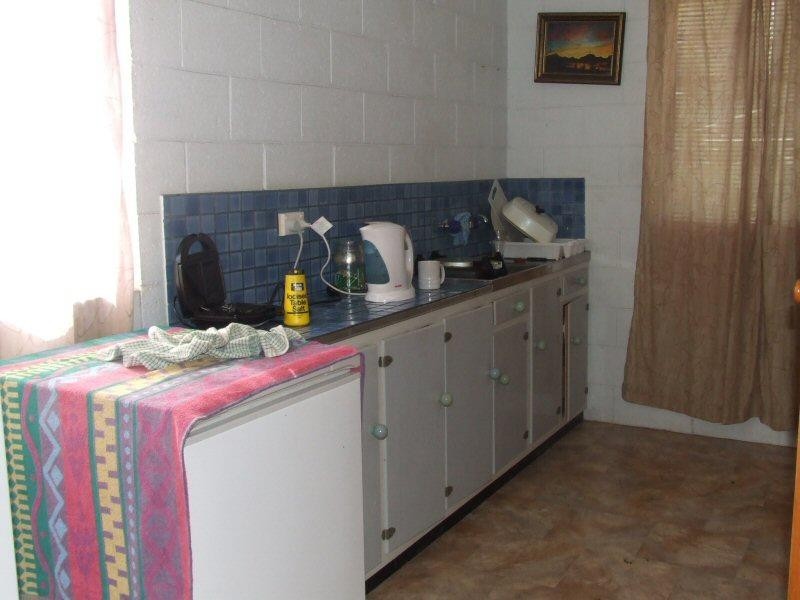 16 PILOT STREET, Urangan QLD 4655