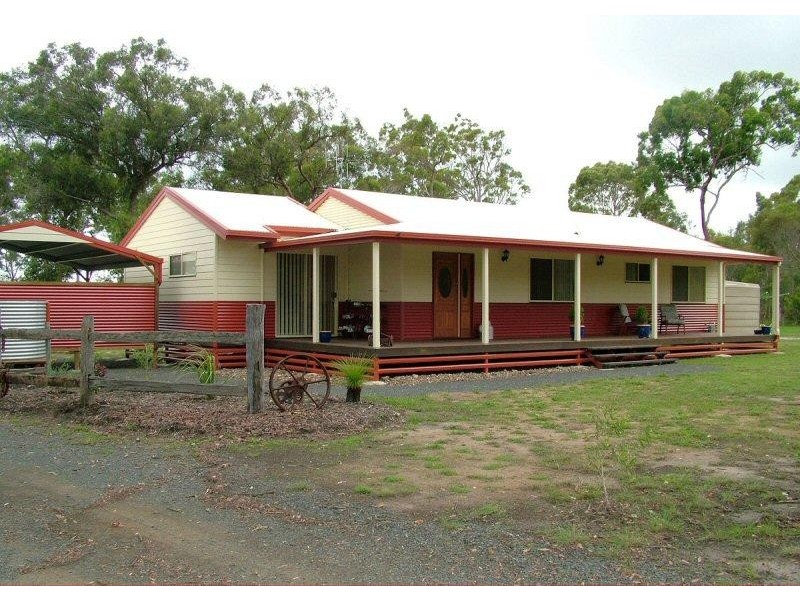 39 SCANLAN STREET, Sunshine Acres QLD 4655