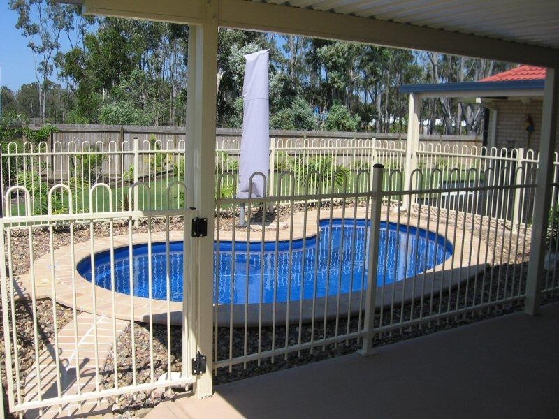 17 Fraser Waters Parade, Toogoom QLD 4655