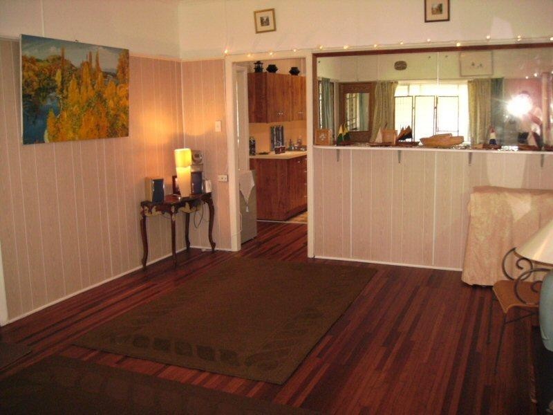 35 EAST STREET, Scarness QLD 4655