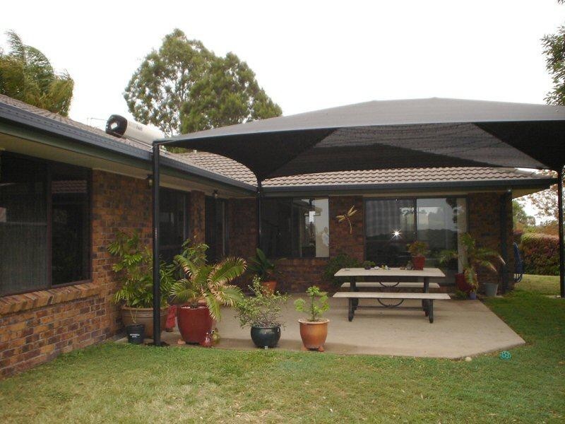 11 Farmhill Place, Takura QLD 4655