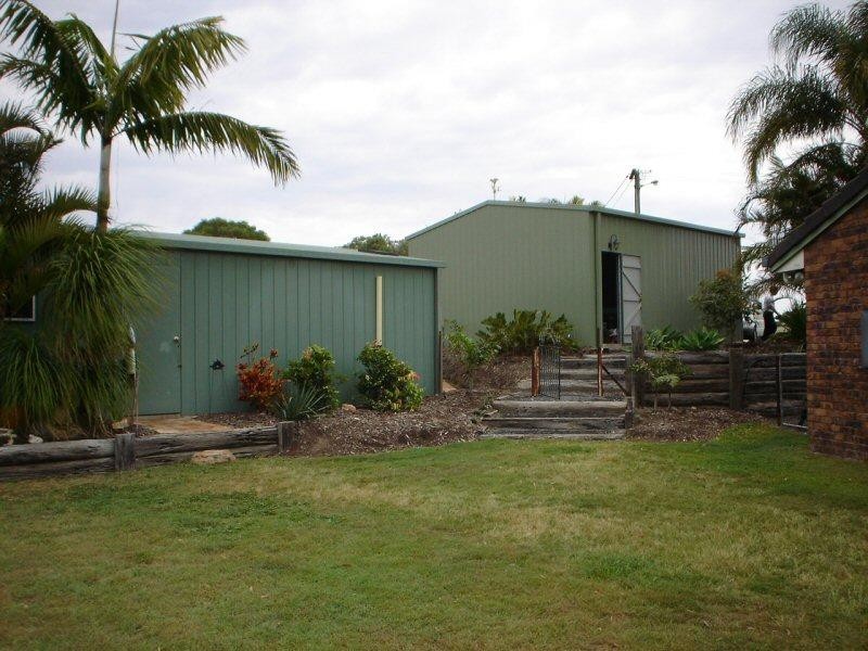 11 Farmhill Place, Takura QLD 4655