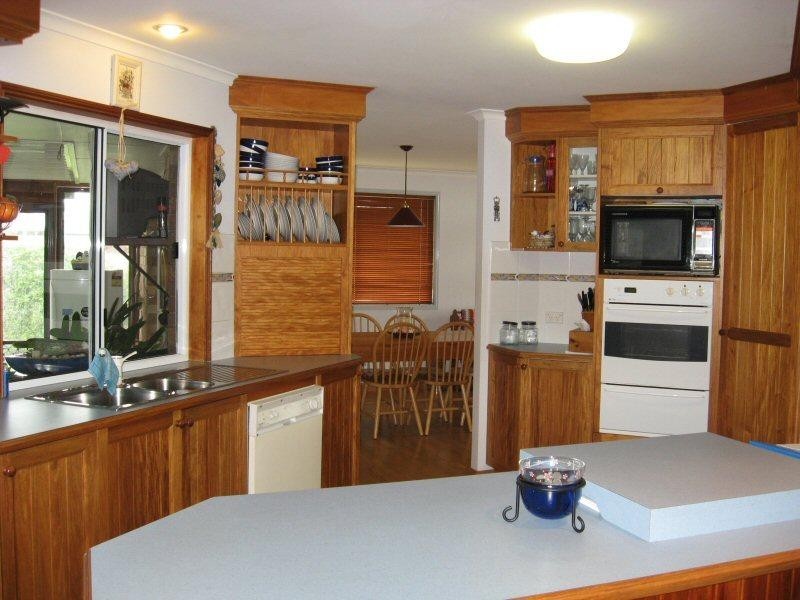 9 KEPPEL COURT, Kawungan QLD 4655