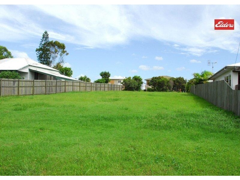 83 CHARLTON ESPLANADE, Point Vernon QLD 4655