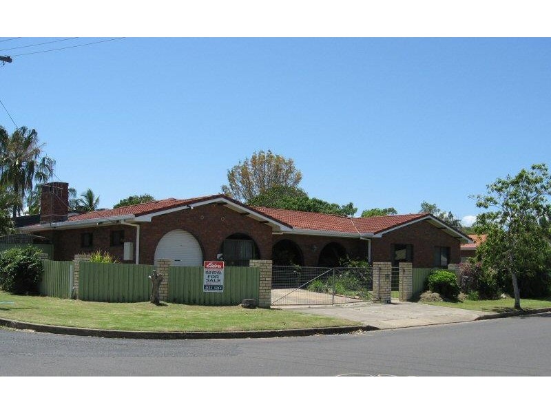 20 STEWART STREET, Urangan QLD 4655