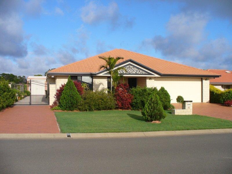 32 HEATHER WAY, Urraween QLD 4655