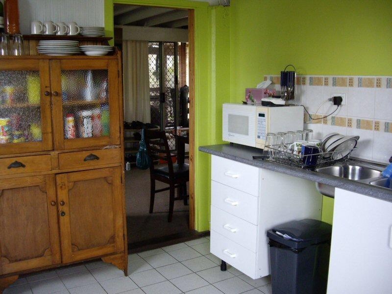 2 HAYWORTH STREET, Point Vernon QLD 4655