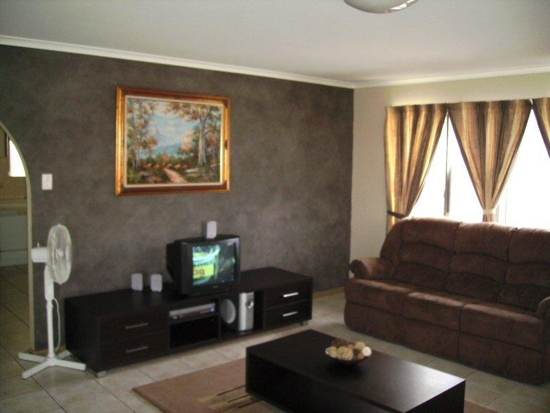 19 PIALBA DOWNS DRIVE, Eli Waters QLD 4655