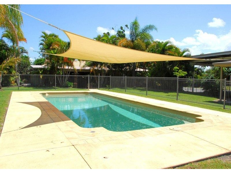 34 ORCHID AVENUE, Urangan QLD 4655