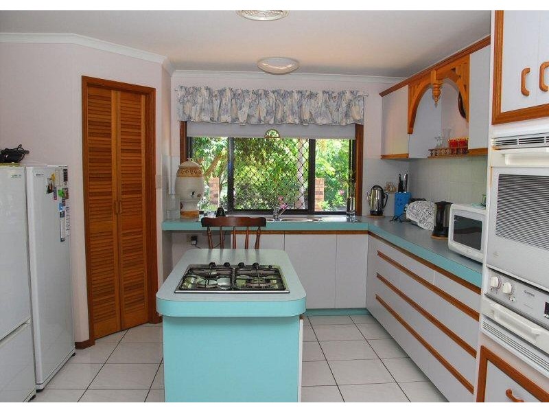 34 ORCHID AVENUE, Urangan QLD 4655