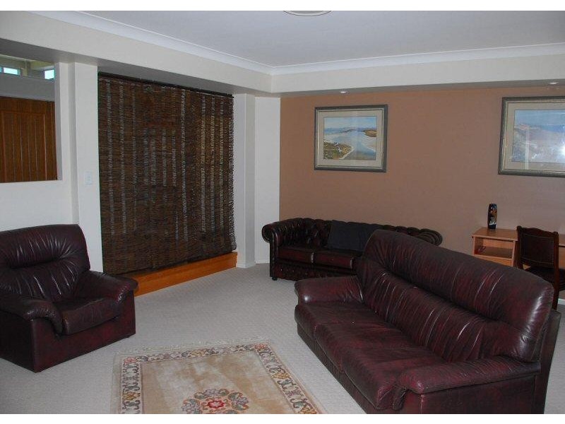 11 KINGSTON CLOSE, Wondunna QLD 4655