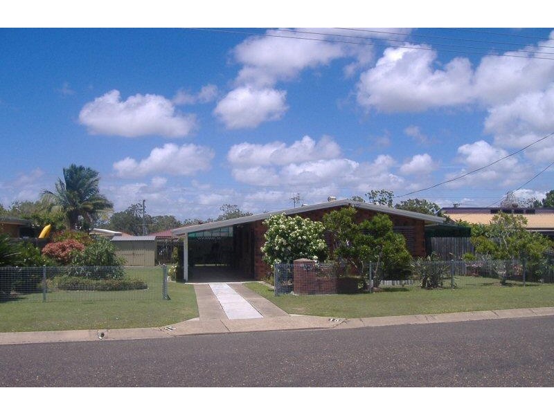 15 SUNSET CRESCENT, Torquay QLD 4655