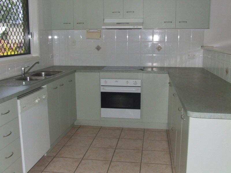106 DENMANS CAMP ROAD, Torquay QLD 4655