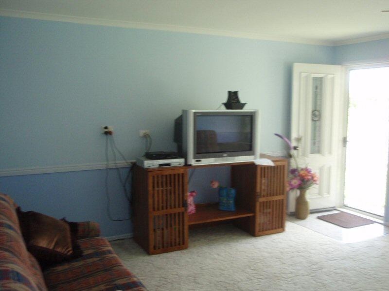 3 ROSELLA WAY, Eli Waters QLD 4655