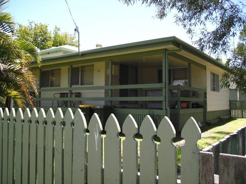 107 PULGUL STREET, Urangan QLD 4655