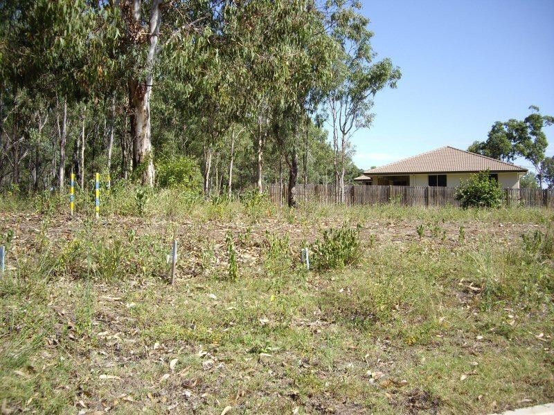 22 Parraweena Court, Point Vernon QLD 4655