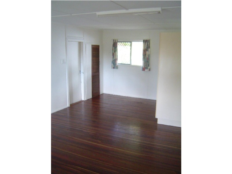 46 STEPHENSON STREET, Scarness QLD 4655