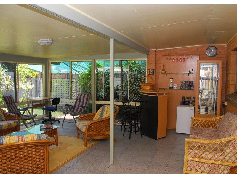 117 Freshwater Street, Torquay QLD 4655