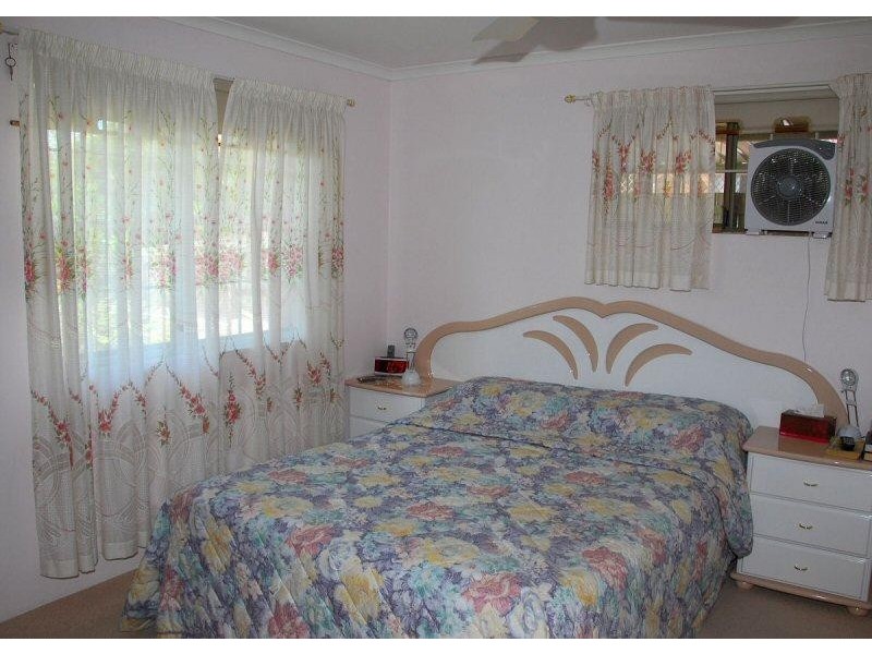 117 Freshwater Street, Torquay QLD 4655