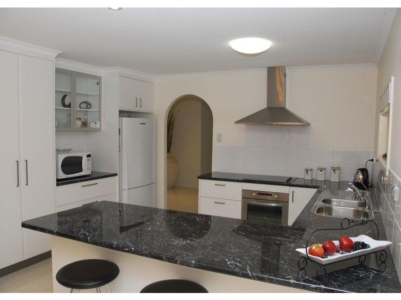 198 DENMANS CAMP ROAD, Wondunna QLD 4655