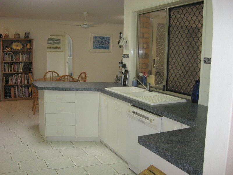 4 BRAMPTON COURT, Kawungan QLD 4655