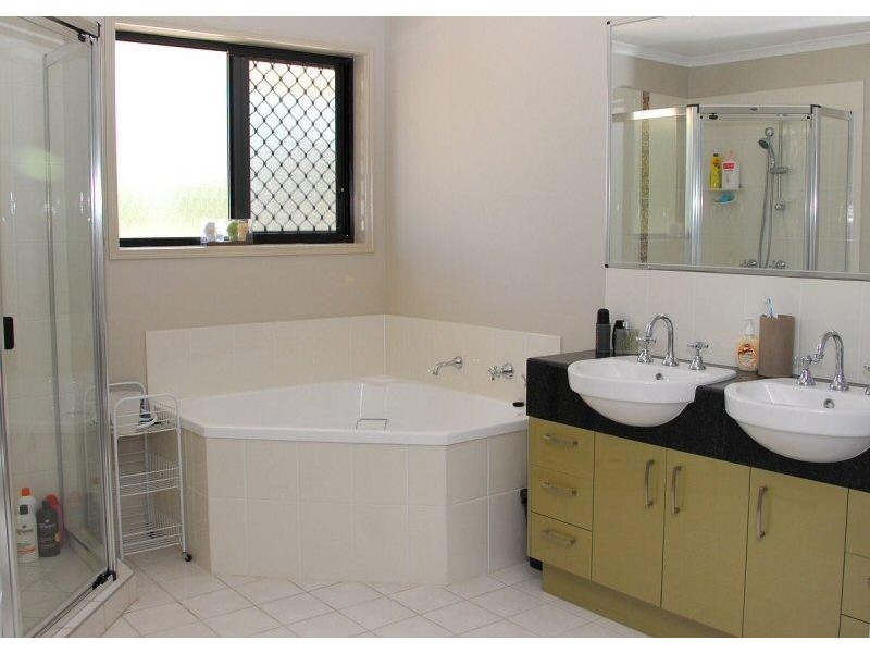 759 River Heads Road, River Heads QLD 4655