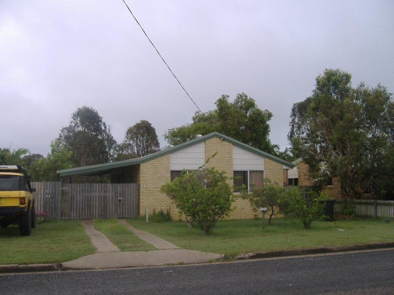 7 Hamer Drive, Urangan QLD 4655