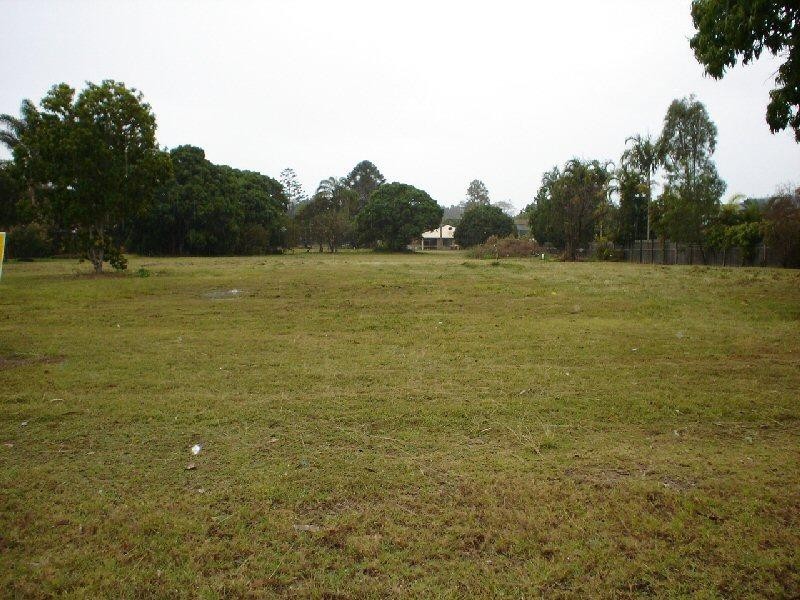 235 Torquay Terrace, Torquay QLD 4655