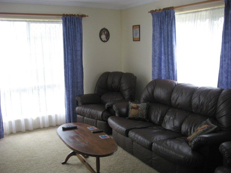 11 MUSGRAVE CLOSE, Kawungan QLD 4655