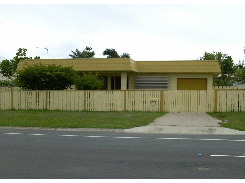 112 OLEANDER AVENUE, Scarness QLD 4655