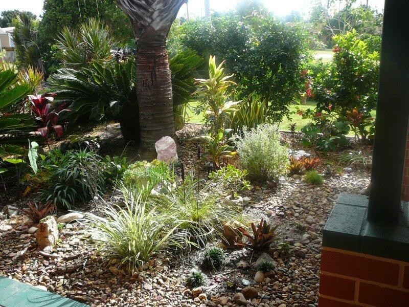 8 Lakeside Court, Torquay QLD 4655