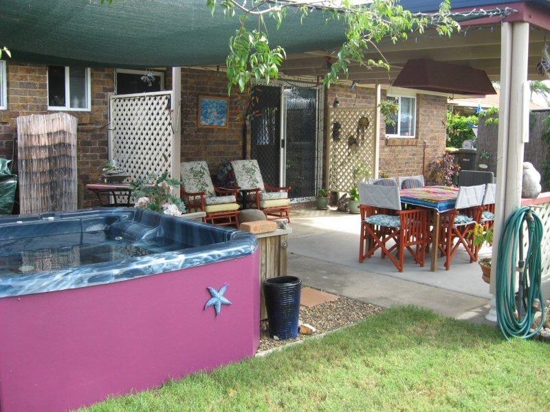 181 Dayman Street, Urangan QLD 4655